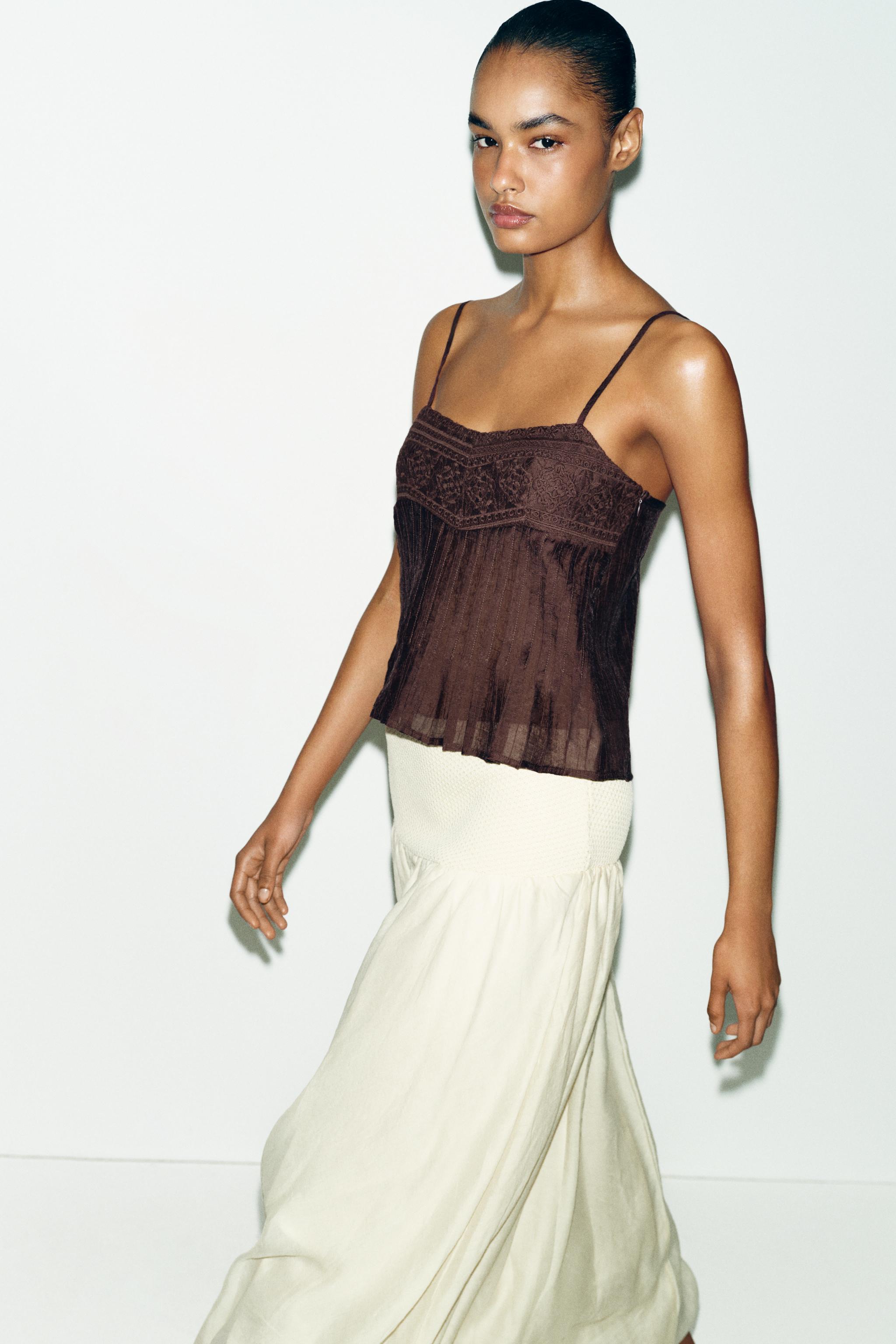 EMBROIDERED STRAP TOP